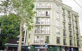 Alice Place Hotel